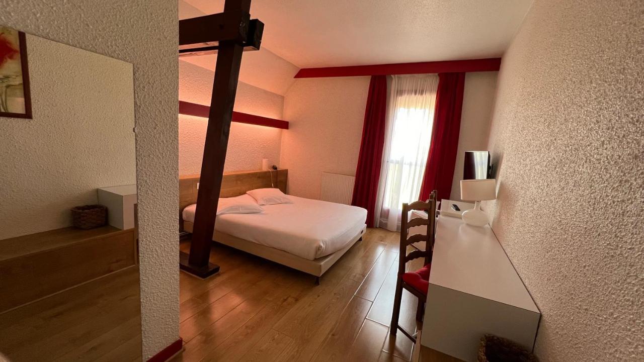 Hotel Le Relais De La Sans Fond Fénay Esterno foto